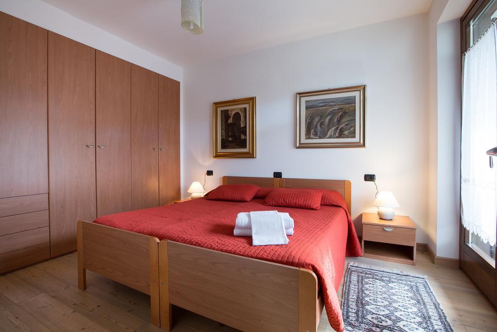 Alpine Dream Apartments ボルミオ エクステリア 写真