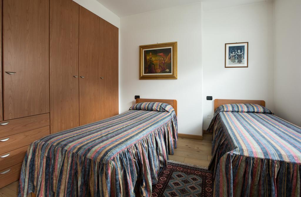 Alpine Dream Apartments ボルミオ エクステリア 写真